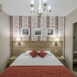 L'aragon A 50m De La Cite De ホテル 3*