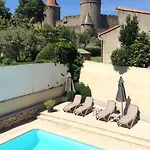 L'aragon A 50m De La Cite De ホテル