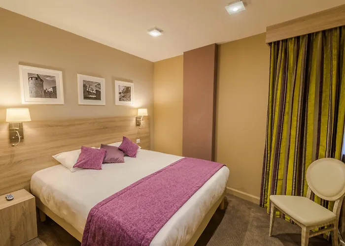 オテル アラゴン ホテル 3*