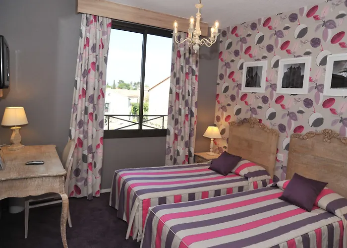 オテル アラゴン 3*