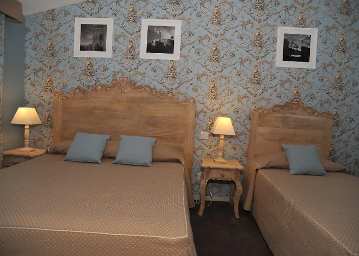 オテル アラゴン ホテル 3*