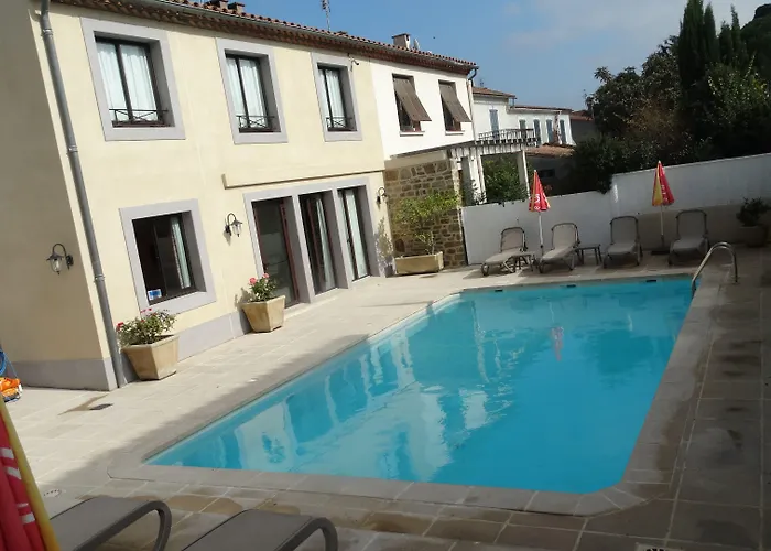 L'aragon A 50m De La Cite De Carcassonne