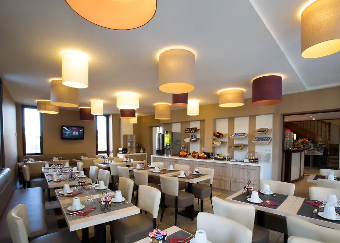 オテル アラゴン ホテル 3*