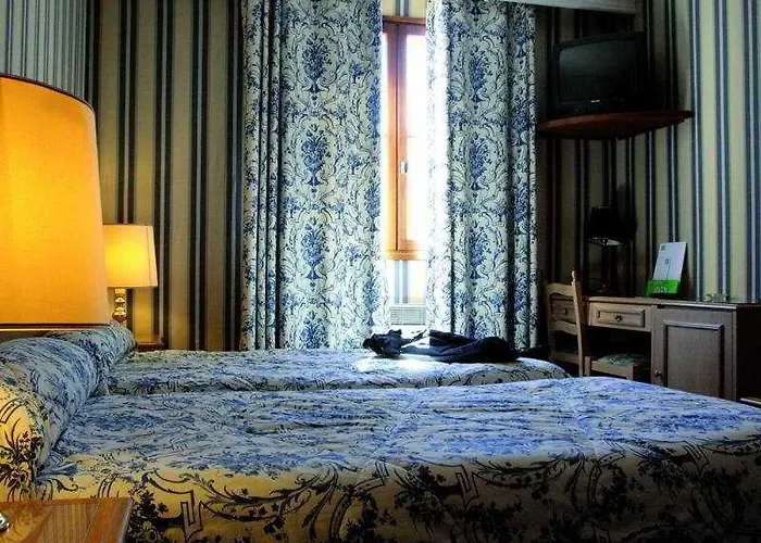 L'aragon A 50m De La Cite De Carcassonne