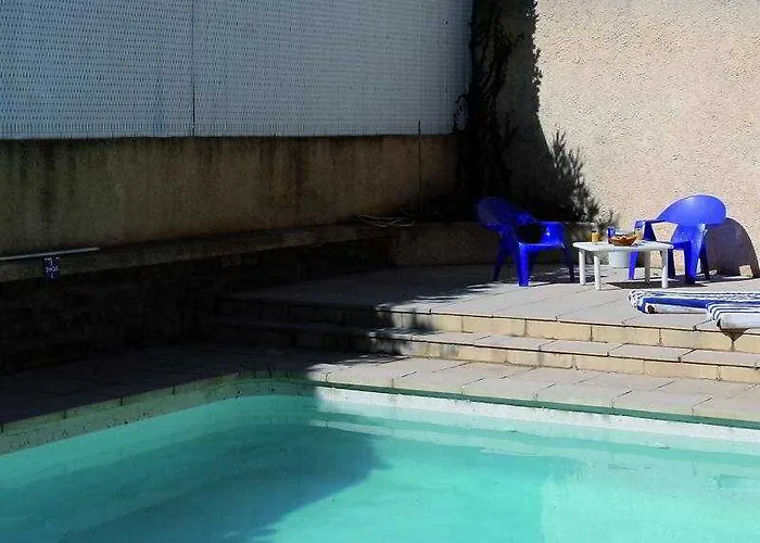 オテル アラゴン 3*